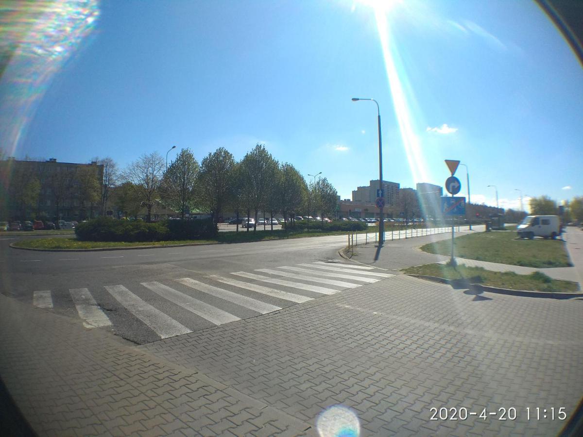 2060 Zwyciestwa 5G - Tanie Pokoje W Apartamencie - Samodzielne Zameldowanie - Self Check In Poznan Exterior photo